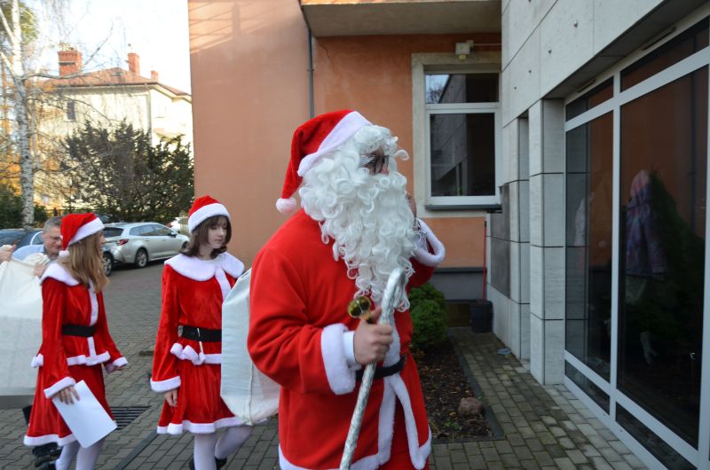 Mikołajkowe spotkanie dla dzieci w Okręgowej Izbie Lekarskiej w Częstochowie